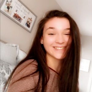 Meet your Posher, Jaclyn